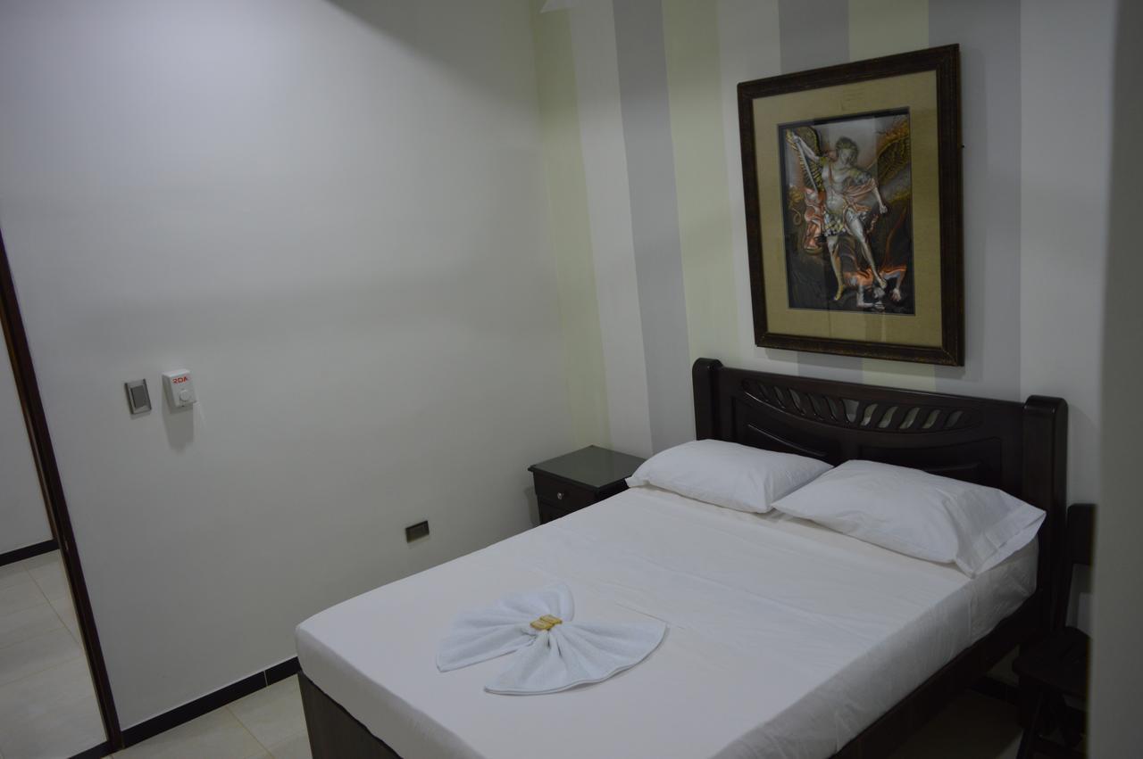 Hotel La Rotonda Caucasia Εξωτερικό φωτογραφία